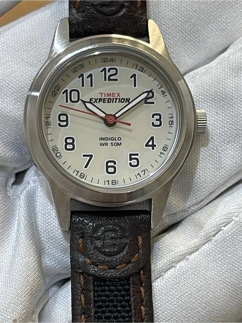 Timex Expedition Womens Watch T41181 Indiglo WR 50M Quartz 26mm Brown Leather
